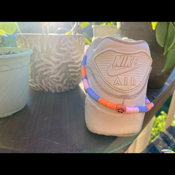 Clay bead sneaker chain - Picture 3 of 4